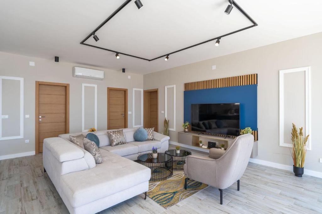 Villa Horizon Sea Views *